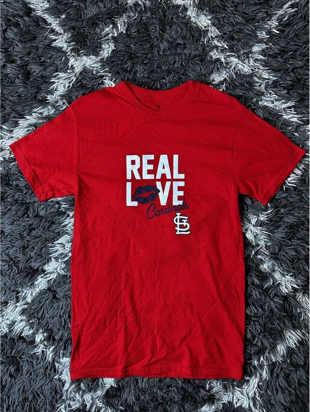 St. Louis Cardinals Womens Small T-Shirt Soft As A Grape Real Love Red MLB Tee